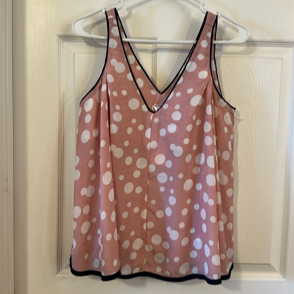Esley pink/navy/white polka dot V-neck top. Small.